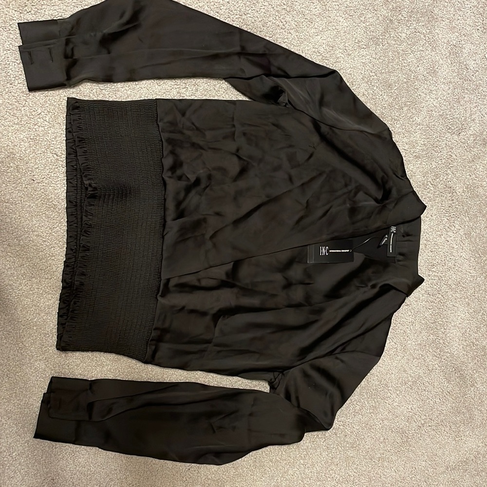 INC Black women top NWT